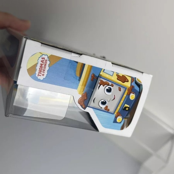 Fisher Price Thomas and Friends Muddy Fix Em Up Friends Motorized Train - Picture 10 of 13